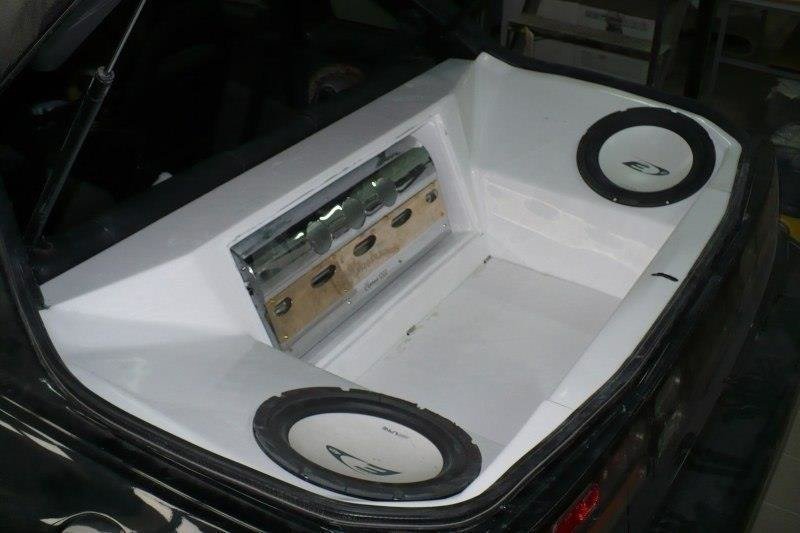BASS BOX NISSAN 300ZX Z32 2+2 SEATER