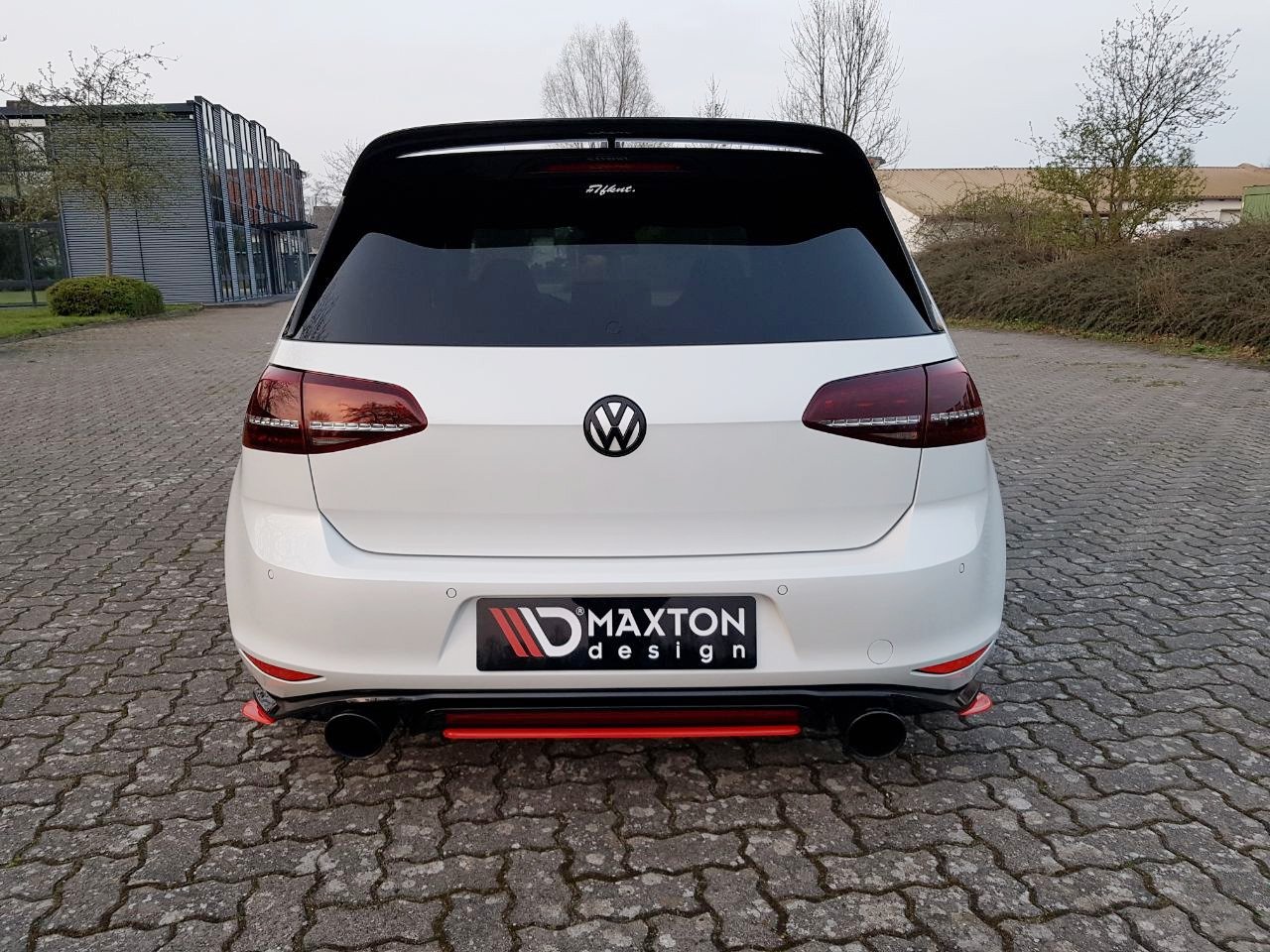 CENTRAL REAR SPLITTER VW GOLF Mk7 GTI CLUBSPORT