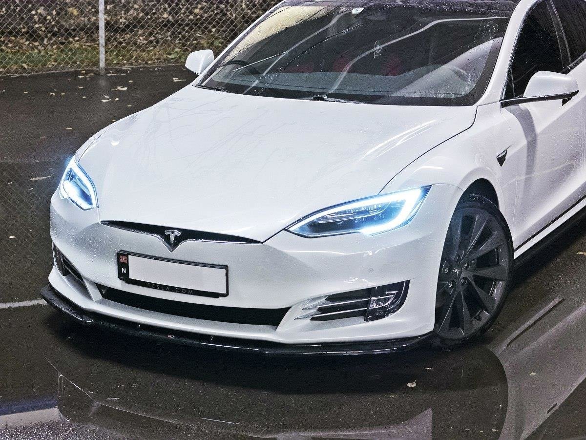 FRONT SPLITTER V.1 Tesla Model S Facelift