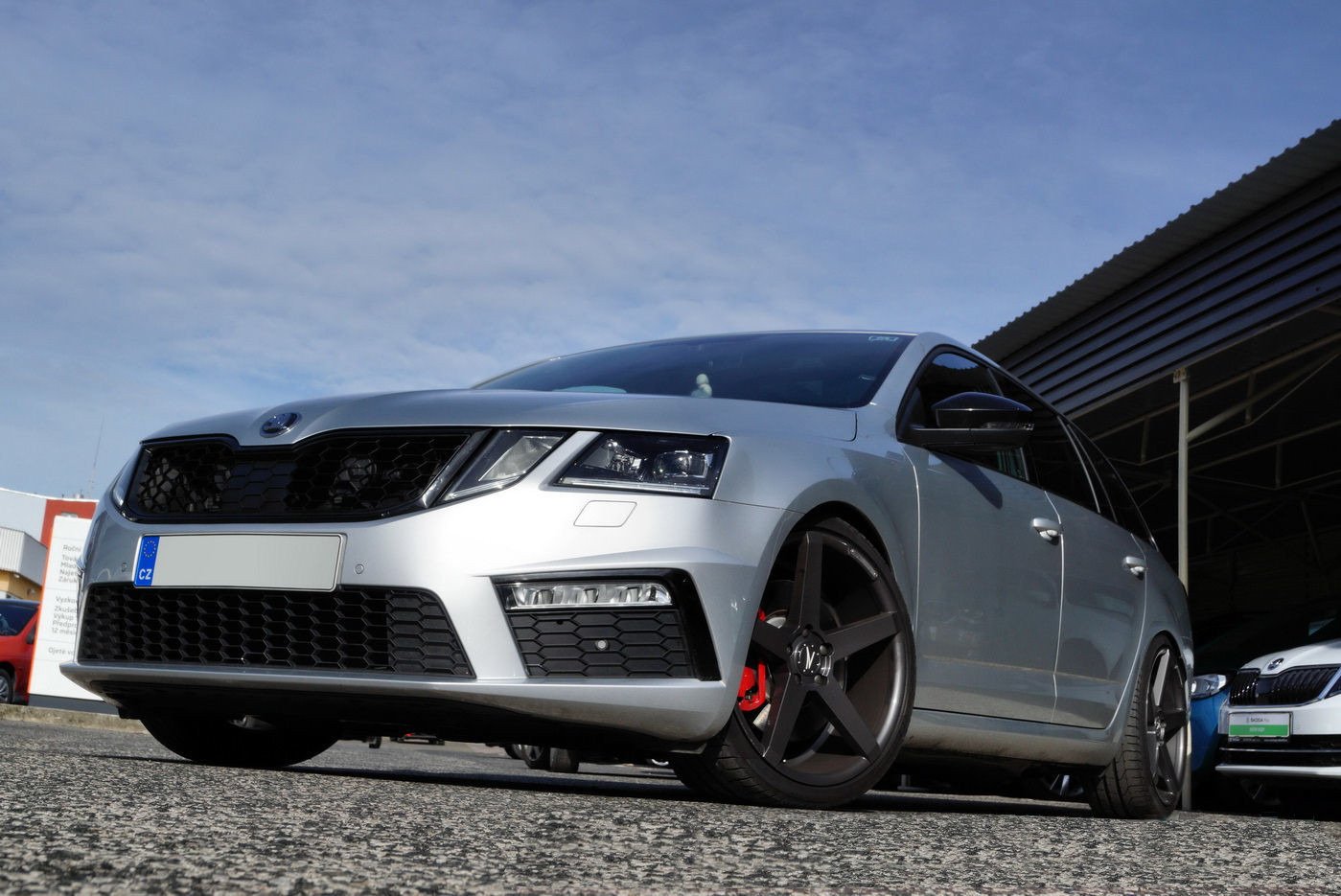 GRILL SKODA OCTAVIA III RS FACELIFT