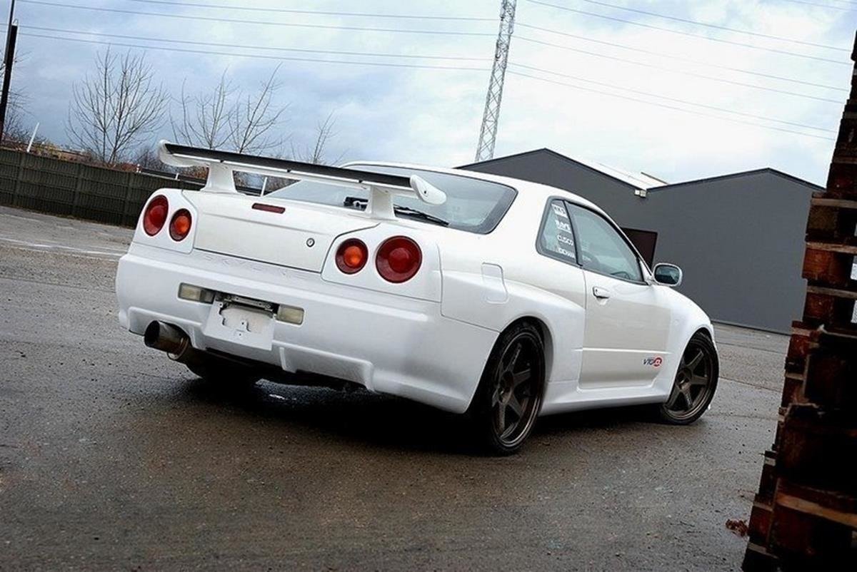 Rear Wide Arches Nissan Skyline R34 GTR GTR Look