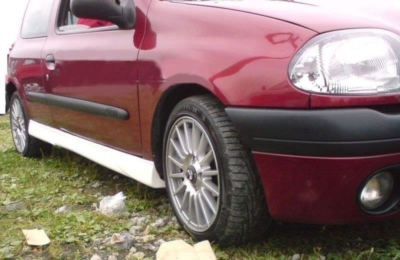 SIDE SKIRTS 1 RENAULT CLIO II